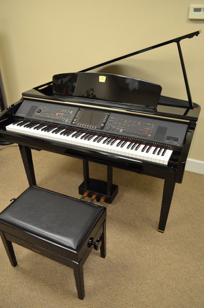 Yamaha Clavinova CVP-309 digital baby grand - Digital Pianos